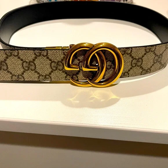 GUCCI BELT NEVER WORN GUCCI Belt ? Never Worn! Original Resale! size 70 main image 2